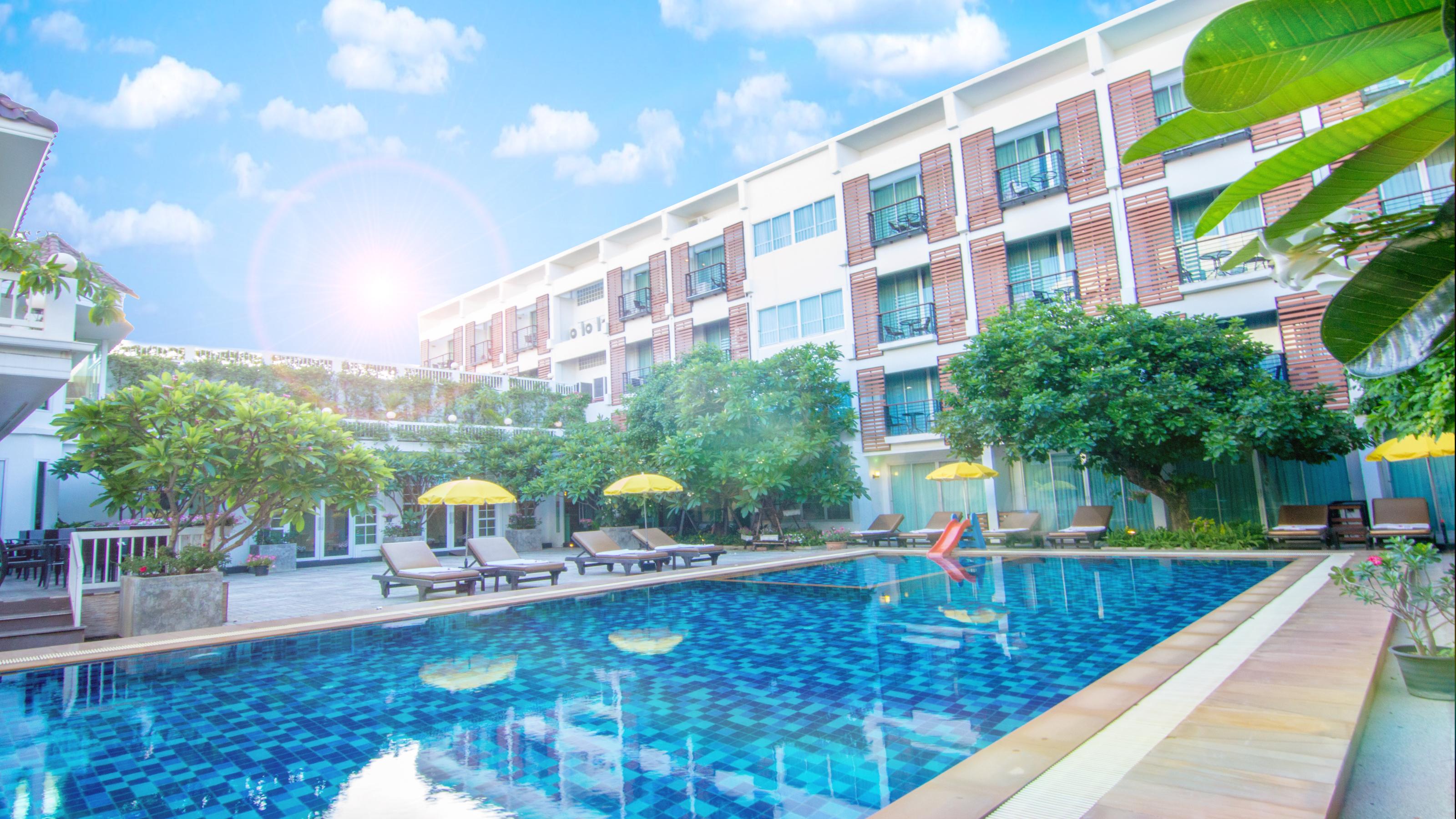 Paradise Hotel Udonthani Exteriör bild
