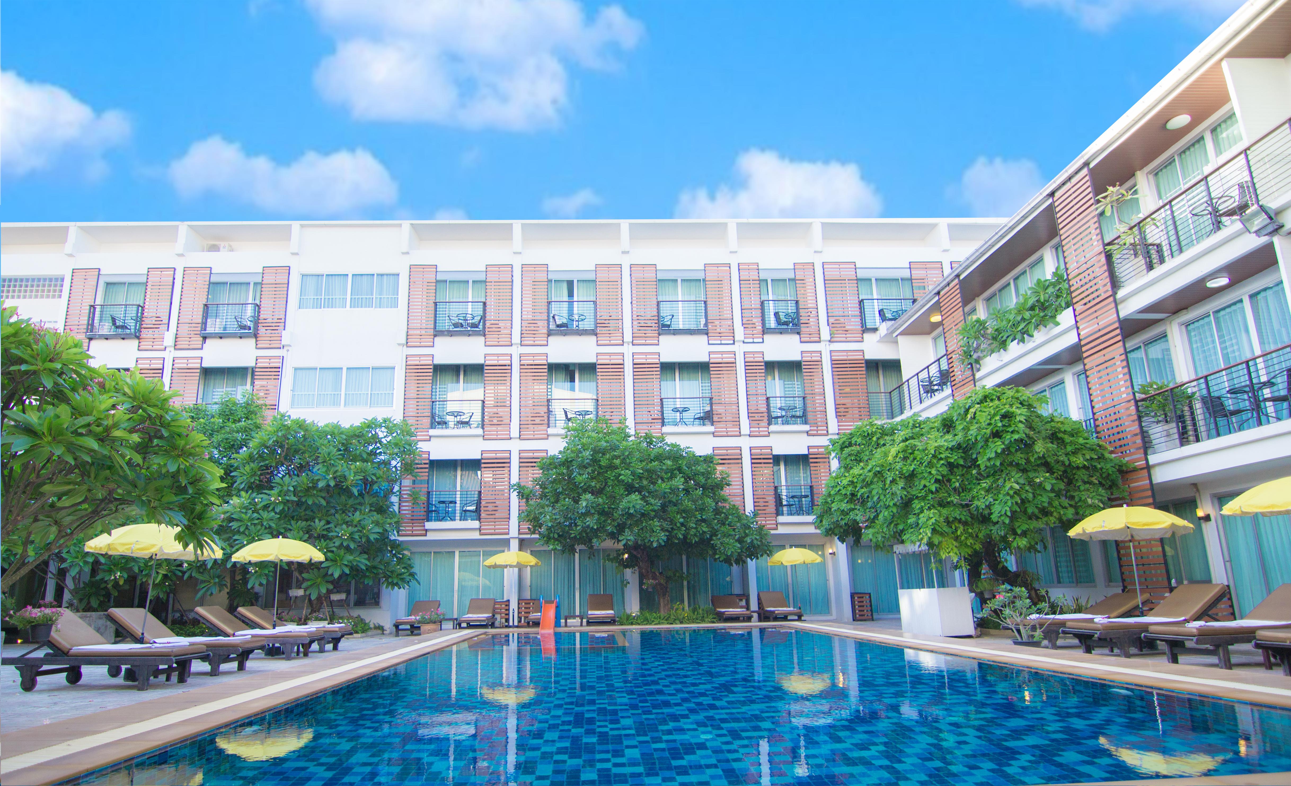 Paradise Hotel Udonthani Exteriör bild