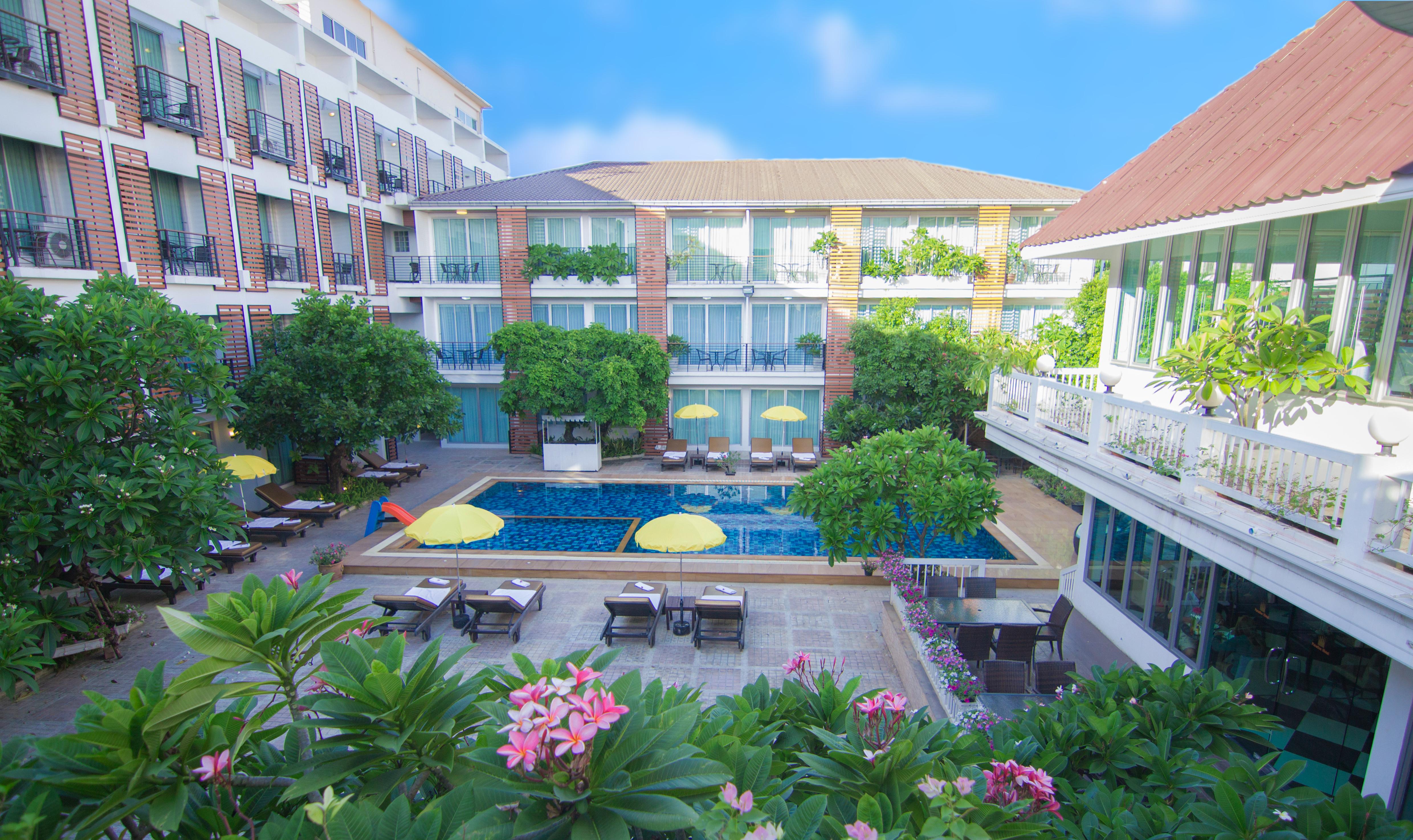 Paradise Hotel Udonthani Exteriör bild