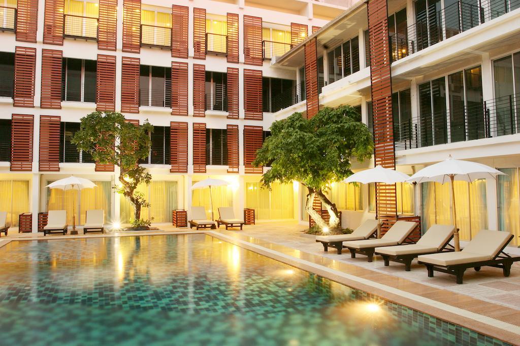 Paradise Hotel Udonthani Exteriör bild