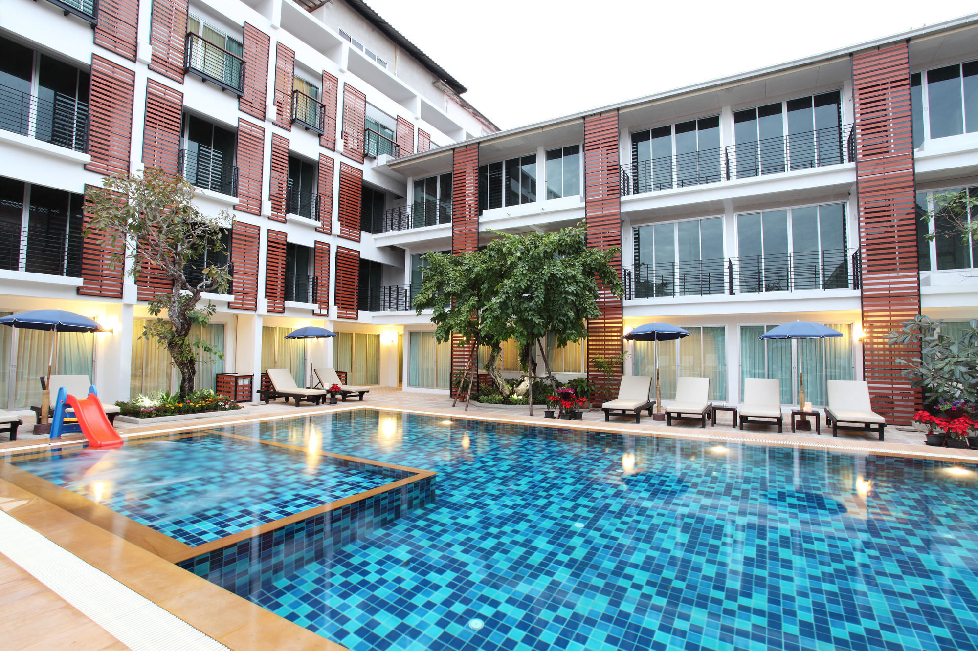 Paradise Hotel Udonthani Exteriör bild